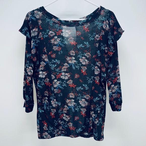 Free People Tops - Free People Blouse Sz S Womens Dock Street Floral Ruffle Top Black Keyhole Back